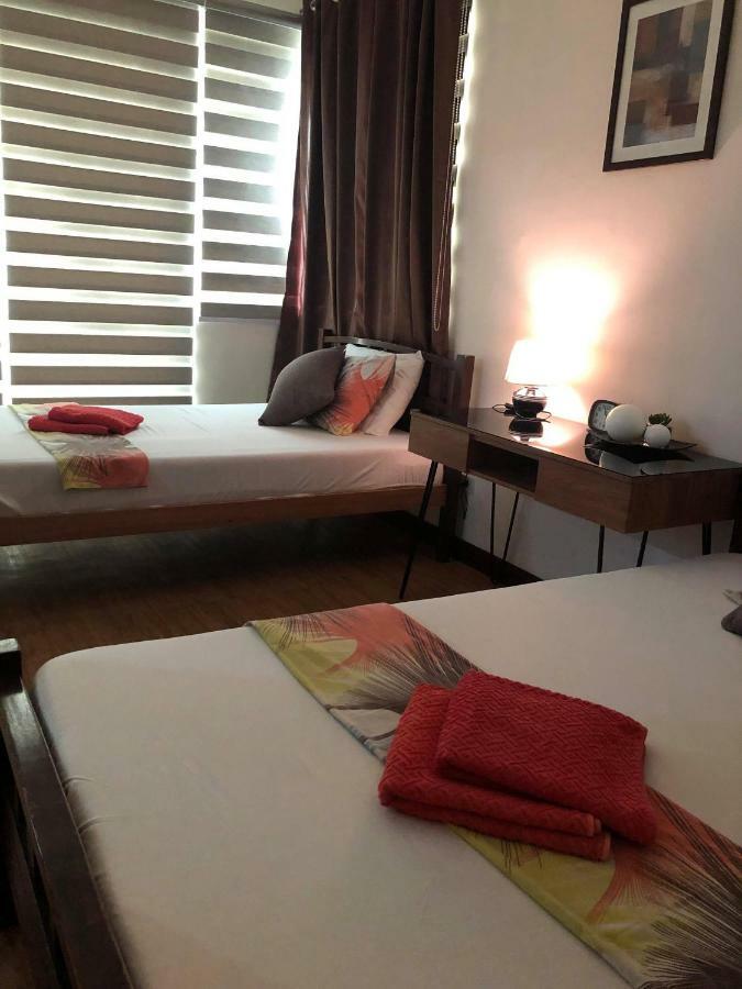 Bay Area Suites Manila Exterior photo